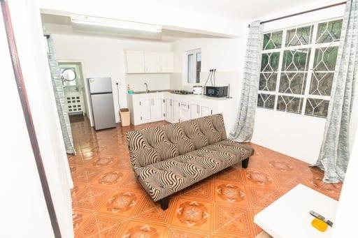 Ohana Guest House Port Mathurin Bagian luar foto