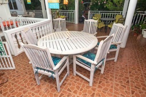 Ohana Guest House Port Mathurin Bagian luar foto